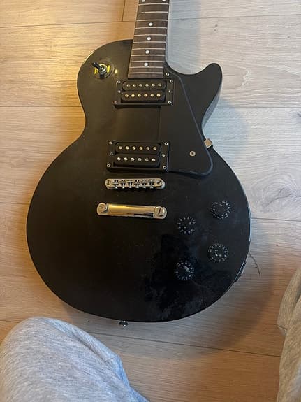 Elektrisk gitar svart Les Paul-type