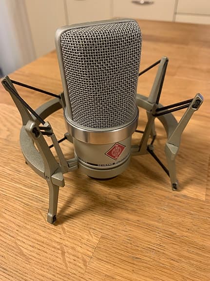 Neumann TLM 102 med Shockmount