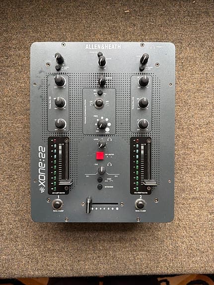 Allen & Heath Xone 22