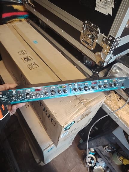 Altair CN-220 Dual/Stereo Compressor / Noise Gate