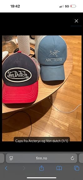 Arcteryx og von dutch caps