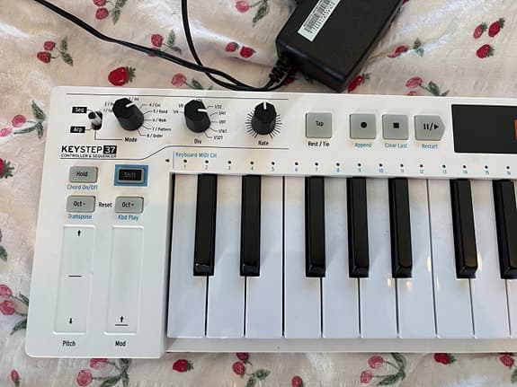 Arturia Keystep 37 controller & sequencer