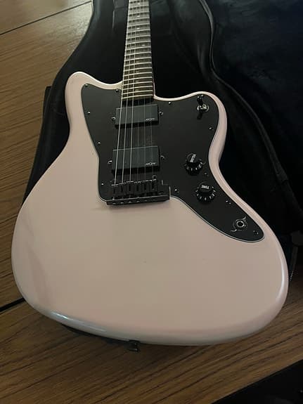 (Reservert) Squier Contemporary Active Jazzmaster HH, Shell Pink Pearl