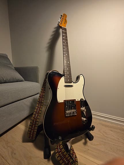 Spuire classic vibe 60s telecaster custom lrl, 3 tone sunburst