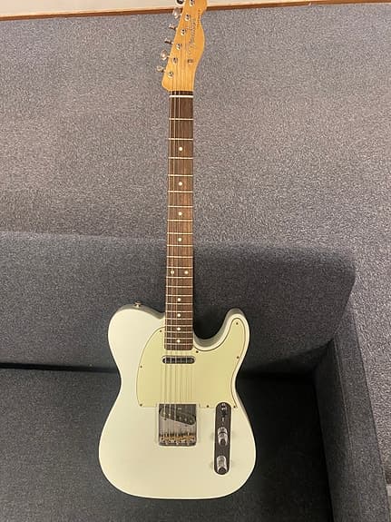 Fender Classic Player Baja 60s Telecaster