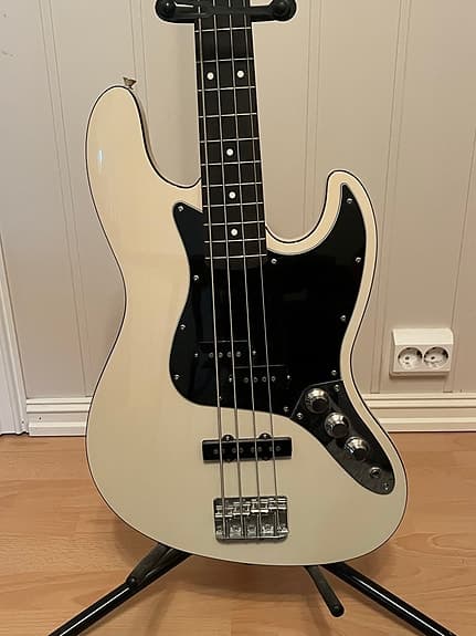 Fender Jazz Bass Japan