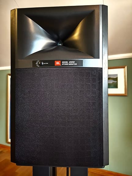 JBL 4309 Studio Monitor