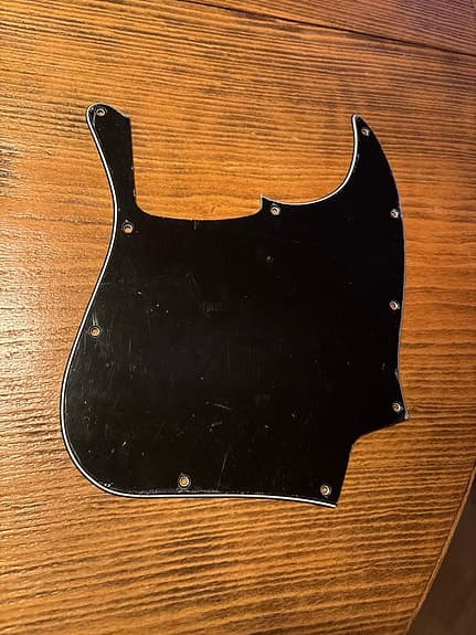 5-string Jazzbass / Jazz bass black pickguard