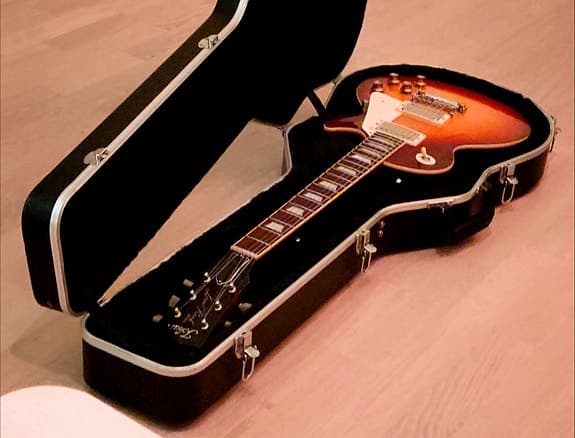 Gator hardcase til Les Paul