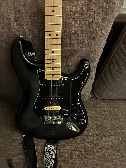 Squier Stratocaster iron maiden type selges