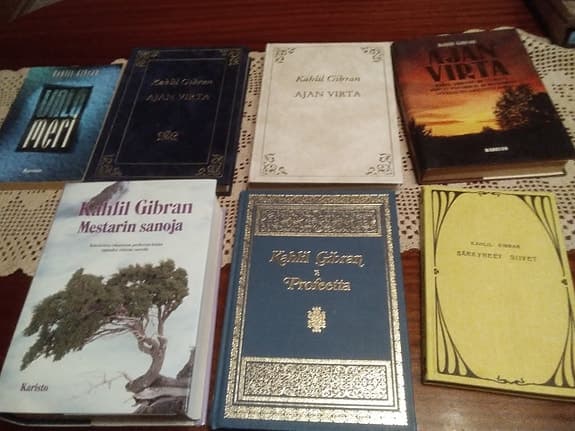 Kahlil Gibran x 5