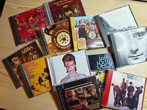 CD-levyjä Artistit A - E (ABBA - Eurythmics)
