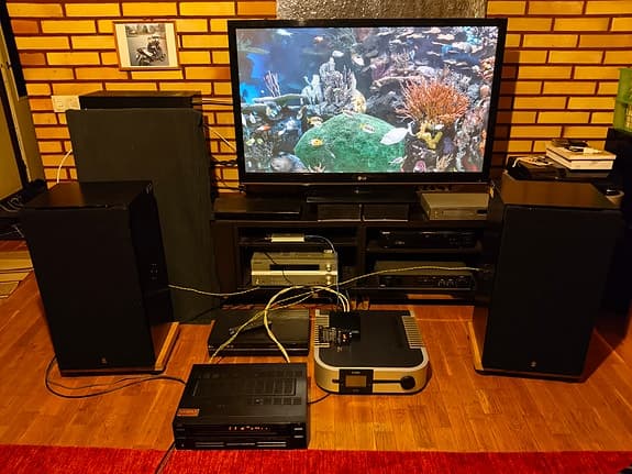 Yamaha NS-1000M