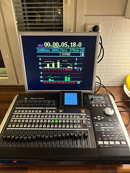 Tascam Neo 2488 Portastudio