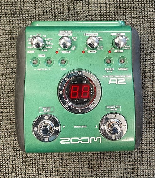 Zoom A2 multiefekti