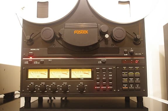 32kg HighEnd Hifiä: Fostex E2 studiokelanauhuri - image 7