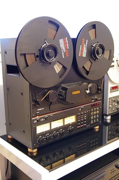 32kg HighEnd Hifiä: Fostex E2 studiokelanauhuri - image 2