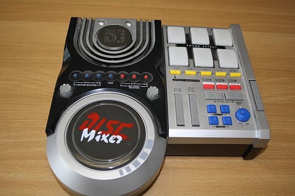 Disc Mixer DJ-soitin ja mikseri, harvinainen, virheetön.