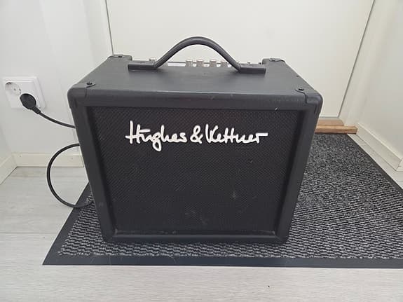 Hughes & Kettner TubeMeister 18 - 18W 1x10" Combo