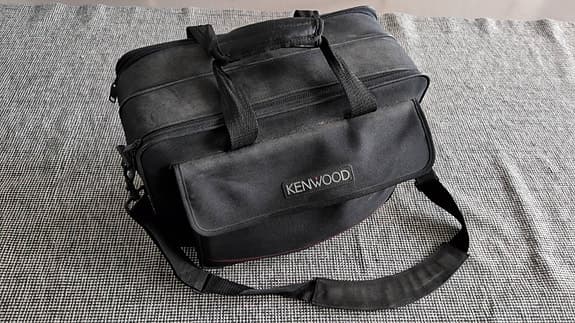 Kenwood radioamatöörilaitteet ja tarvikkeet. - image 3