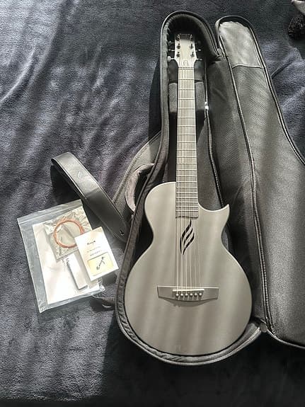 Enya Nova Go Carbon Fibre Acoustic Guitar, 1/2 Size.