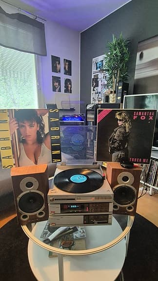 Aiwa 70 sarjan stereot