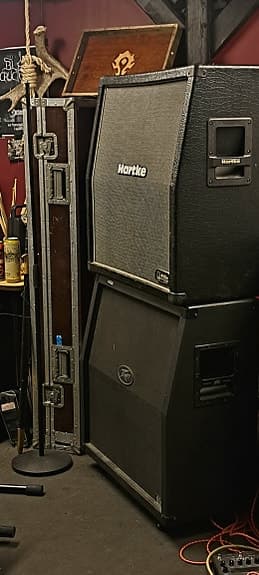 Hartke GH412A 320 W 4x12 -kitarakaappi