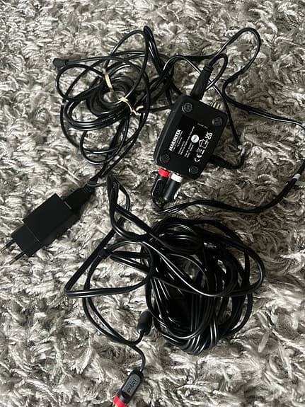 Marmitek Connect AD12RCA-muunnin