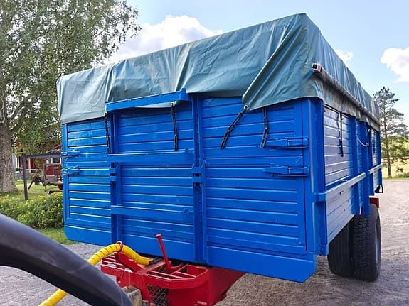 Viljat suojaan sateelta, Traktorin perävaunun suojapressut. LAADUKAS KOTIMAINEN! - image 4