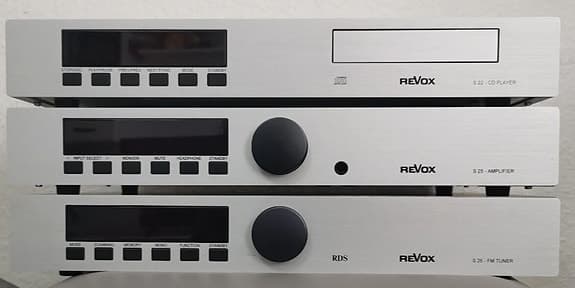 Revox S25, S22, S26 + S28 Swiss Audiophile Integrated Amp, FM tuner, CD player