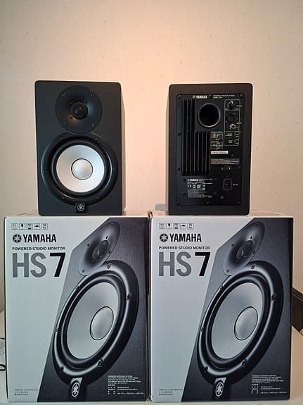 Yamaha HS7 Aktiivi kaiuttimet /monitorit