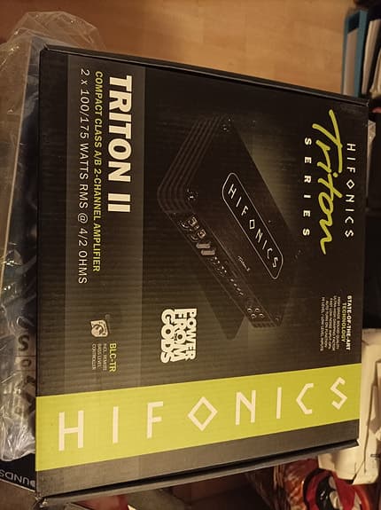 Hifonics Triton ll 2-kanavainen vahvistin.