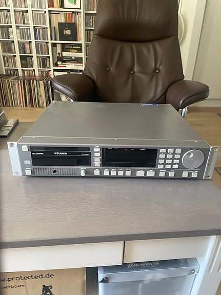 Studer D730 CD ammattilaissoitin