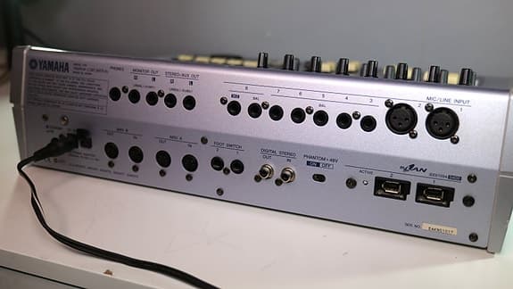 Yamaha 01X digitaalimikseri sekä äänikortti (firewire) - image 5