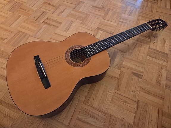 Hohner HC06 4/4