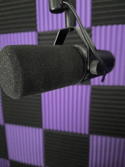 Shure SM7dB (ei SM7B)
