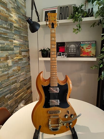 Ampeg "Super Stud" GE500