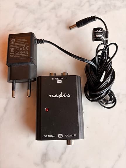 Digitaalinen audiomuunnin optinen / RCA