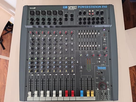Soundcraft Spirit Powerstation 350 Mikserivahvistin