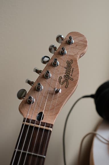 Squier Paranormal Offset Telecaster - image 4