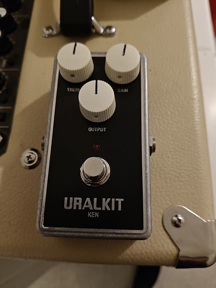 Uralkit Ken kitarapedaali