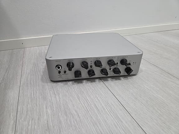 Darkglass Electronics Microtubes 900 - bassovahvistin