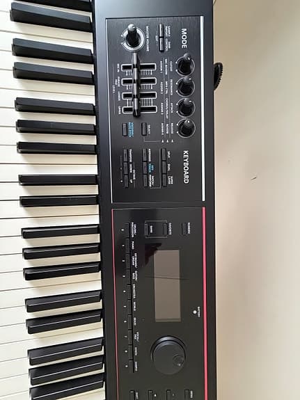 Roland Juno-DS88 syntetisaattori sähköpiano - image 3