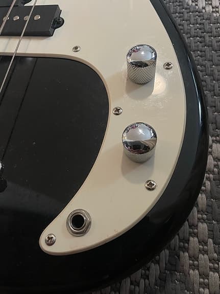 Fender Precision -tyylinen sähköbasso musta - image 5