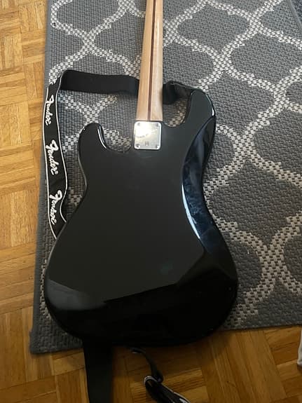 Fender Precision -tyylinen sähköbasso musta - image 9