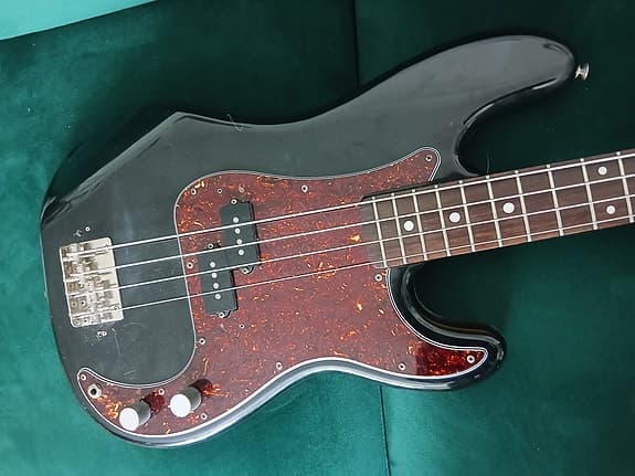 Greco Electric Bass - (Precision Bass) Fujigen 1977