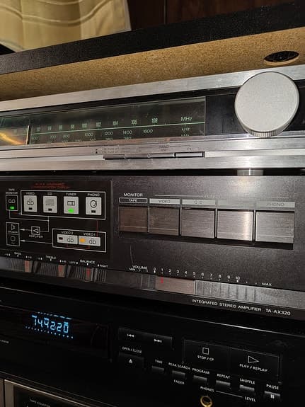 Laadukas vintage hifi-stereojärjestelmä / laitteisto (Sony, Philips, Sanyo) - image 9