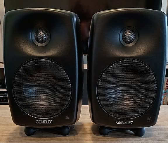 Genelec G3 ja 7050C