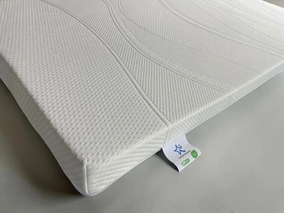 Uusi! StarSofaFi Premium Bamboo Sijauspatja, Firm, 7 cm - 90 × 200 cm