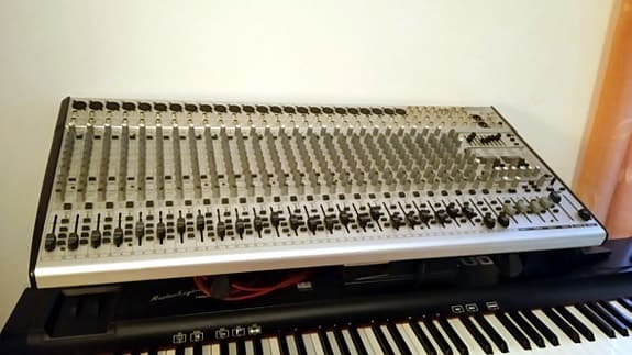 Behringer Eurodesk SL3242FX Pro 32channel